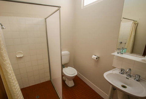 Esplanade Hotel Busselton - Tourism TAS 24