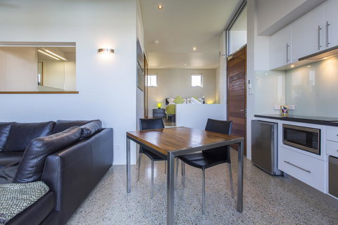 Aquatic Visions - Tourism TAS 12