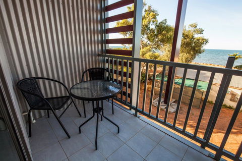 Beadon Bay Hotel - Hobart Tourism 7