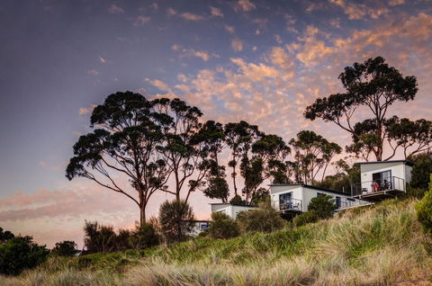 Swansea Beach Chalets - Tourism TAS 28