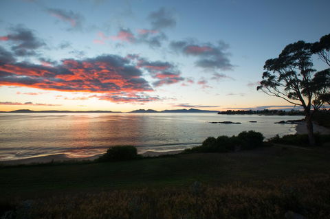 Swansea Beach Chalets - Tourism TAS 39