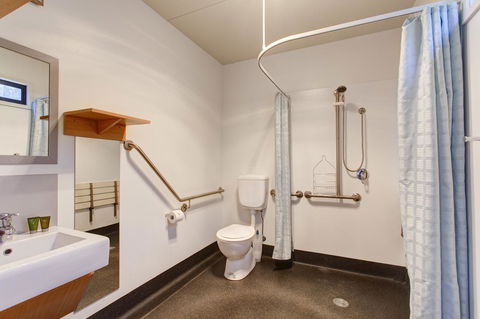 Swansea Beach Chalets - Tourism TAS 30