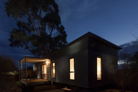 Swansea Beach Chalets - Tourism TAS 36