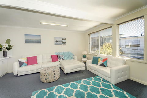 Old Pier Apartments - Tourism TAS 14