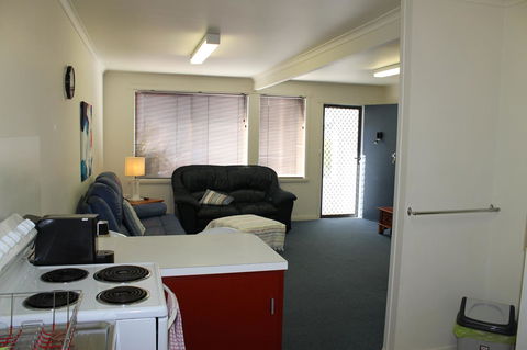 Old Pier Apartments - Tourism TAS 6