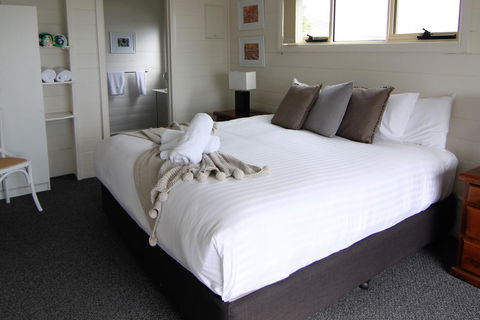 BINALONG BEACH COTTAGE Beachfront At Bay Of Fires Next To Restaurant - Tourism TAS 15