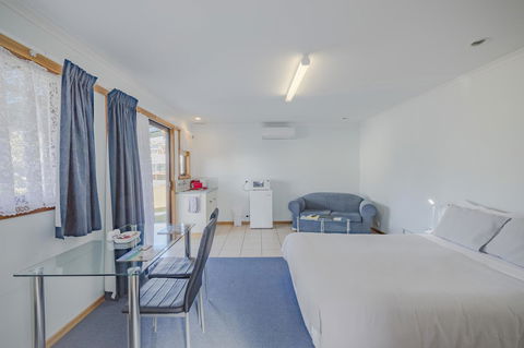 Queechy Motel - Tourism TAS 5