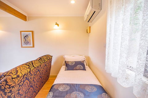 Queechy Motel - Tourism TAS 43