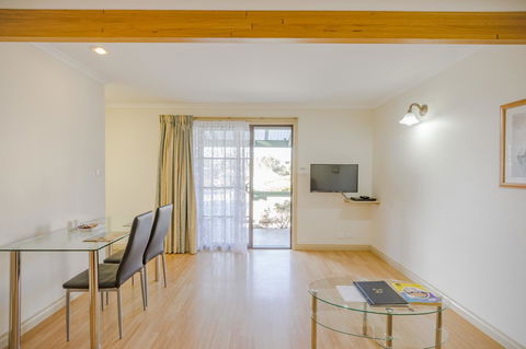 Queechy Motel - Tourism TAS 17