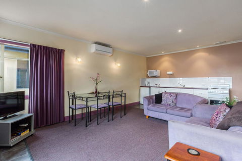 Smugglers Rest Apartments Dover - Tourism TAS 9