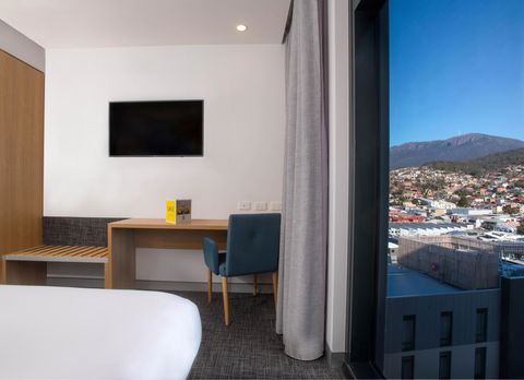 Ibis Styles Hobart - Hobart Tourism 7