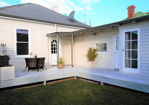 Horlock House - Hobart Tourism 9