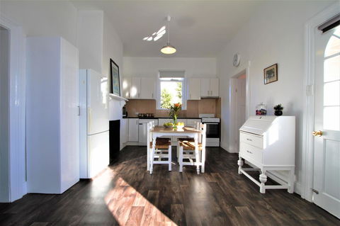 Horlock House - Hobart Tourism 7