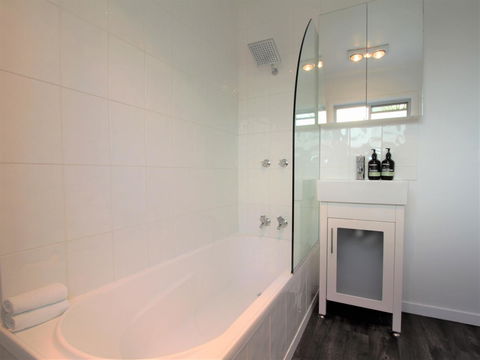 Horlock House - Hobart Tourism 6