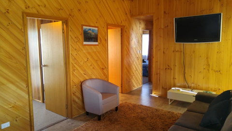Bicheno Cabin Park - Tourism TAS 28