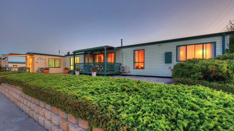 Bicheno Cabin Park - Tourism TAS 16