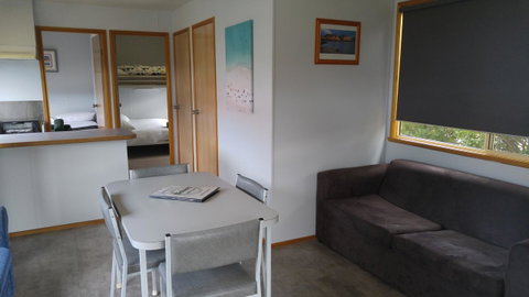 Bicheno Cabin Park - Tourism TAS 24