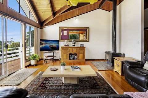 Harvey Farm Lodge - Tourism TAS 5