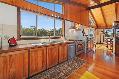 Harvey Farm Lodge - Tourism TAS 6