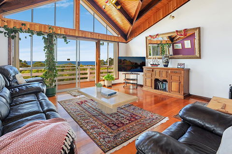Harvey Farm Lodge - Tourism TAS 3