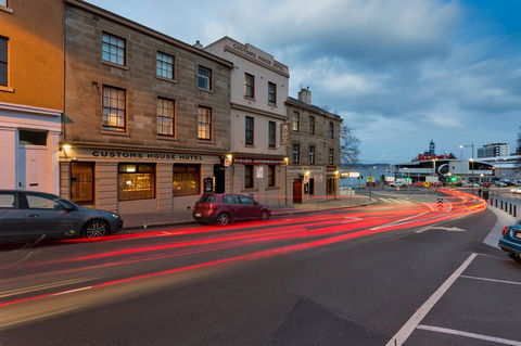 Customs House Hotel - Tourism TAS 10