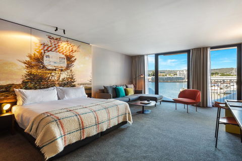 MACq 01 Hotel - Tourism TAS 34