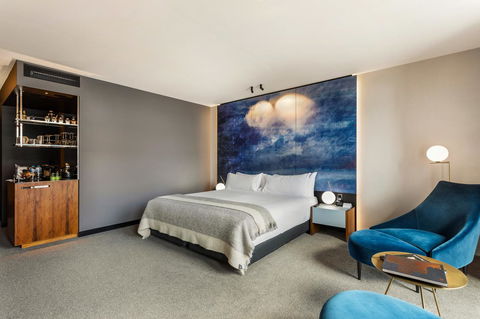 MACq 01 Hotel - Tourism TAS 15