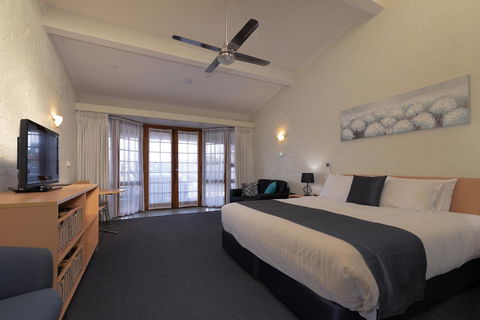 Barclay Motor Inn - Hobart Tourism 1