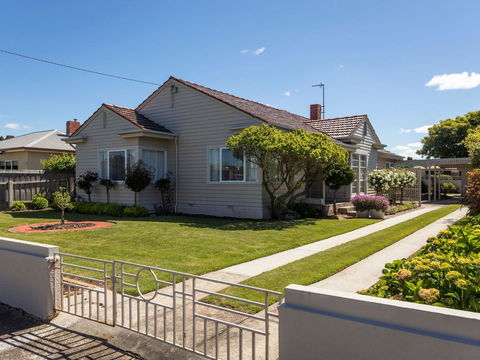 Barclay Motor Inn - Hobart Tourism 3