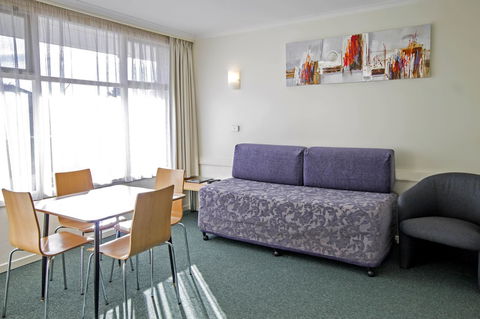 Barclay Motor Inn - Hobart Tourism 25