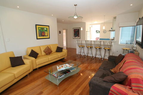 Bridport Holiday Rental - Hobart Tourism 10