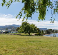 Riverfront Motel  Villas - Hobart Tourism