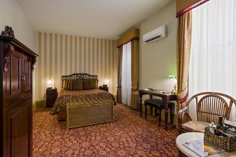 Hadley\'s Orient Hotel - Tourism TAS 31
