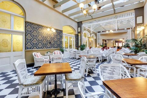 Hadley\'s Orient Hotel - Tourism TAS 1