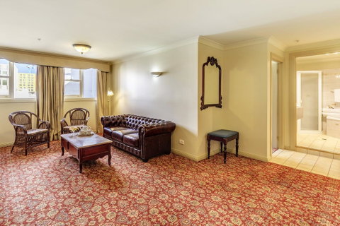 Hadley\'s Orient Hotel - Tourism TAS 16