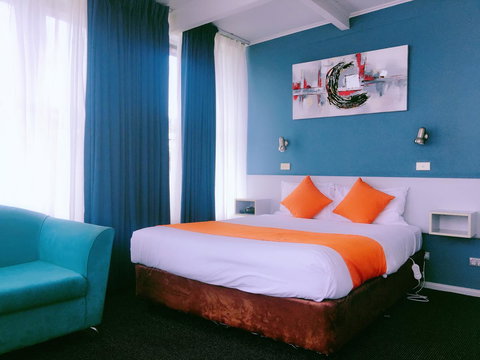 Waterfront Lodge Motel - Tourism TAS 22