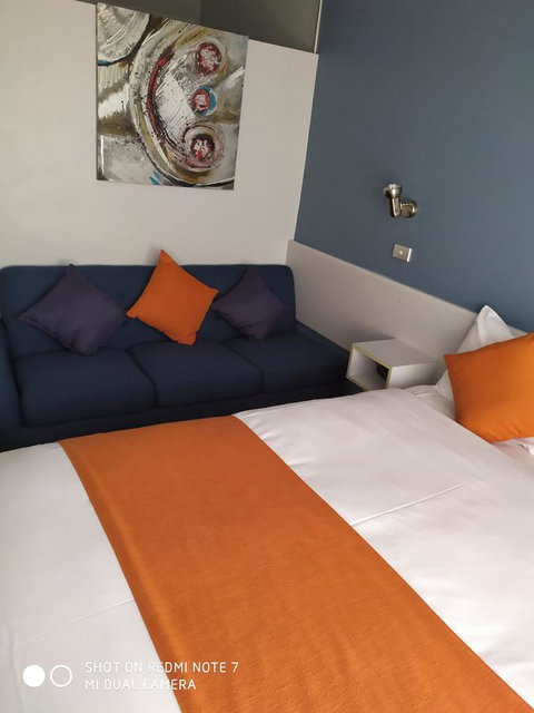 Waterfront Lodge Motel - Tourism TAS 15