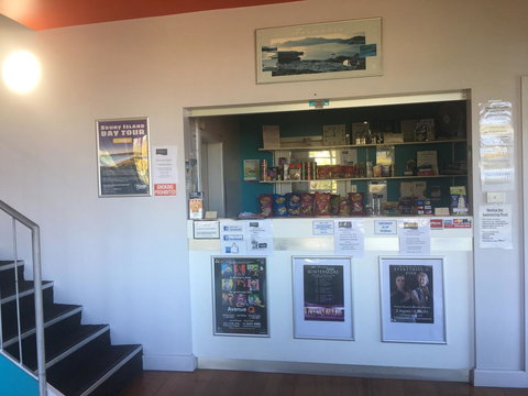 Waterfront Lodge Motel - Tourism TAS 19