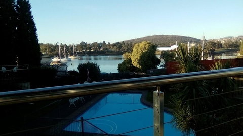 Waterfront Lodge Motel - Tourism TAS 17