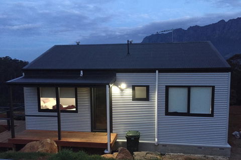 Manna Hill Farm - Tourism TAS 32