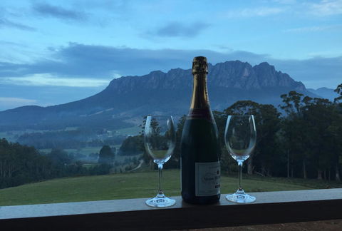Manna Hill Farm - Tourism TAS 38