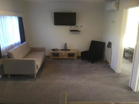 Georges Bay Apartments - Tourism TAS 29