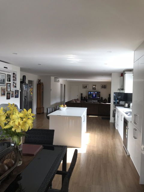 Georges Bay Apartments - Tourism TAS 6