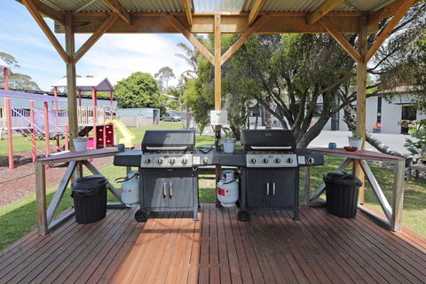 Georges Bay Apartments - Tourism TAS 40