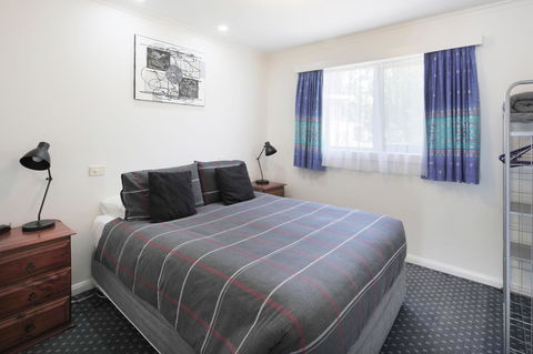 Georges Bay Apartments - Tourism TAS 37