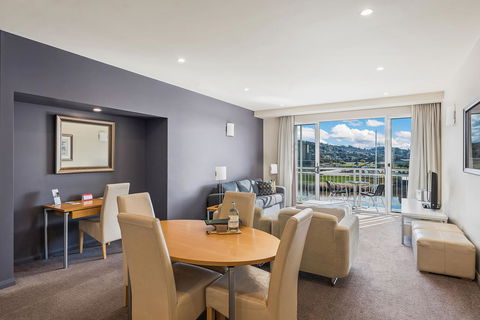 Peppers Seaport Hotel - Tourism TAS 17