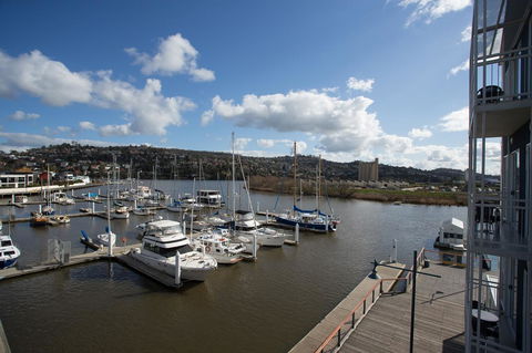 Peppers Seaport Hotel - Tourism TAS 38