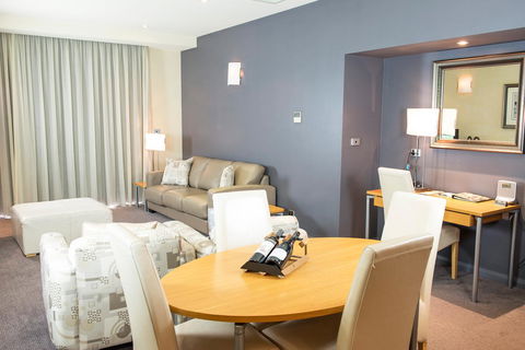 Peppers Seaport Hotel - Tourism TAS 41
