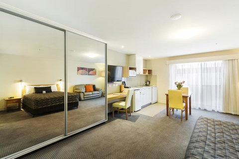 The Old Woolstore Apartment Hotel - Tourism TAS 21
