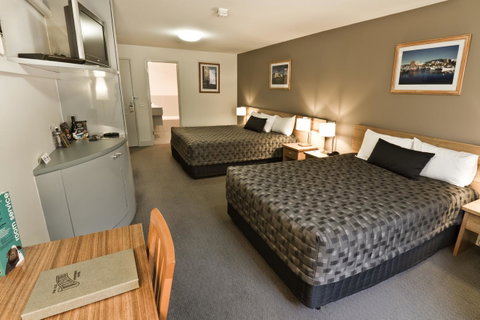 The Old Woolstore Apartment Hotel - Tourism TAS 10